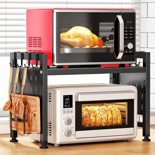 SAYZH Etagere Micro Onde Extensible - Largeur Réglable 40-70 cm - Hauteur 3 Niveaux Ajustable - avec Support Planche à Découper, Porte-Torchons et 10 Crochets - Rangement 2 Niveaux pour Cuisine